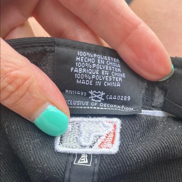 Like new New Era Jet Black Baltimore Orioles baseball Cap - Picture 13 of 15